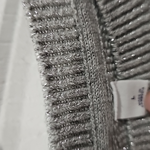 Glitter Gap sweater - Picture 6 of 8